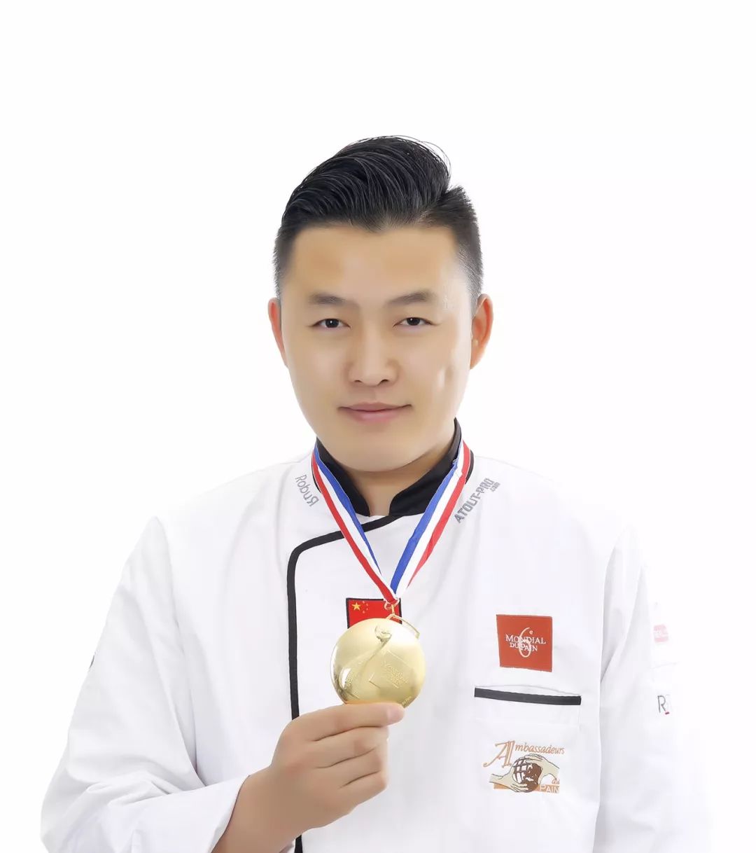 https://image.ipaiban.com/upload-ueditor-image-20190618-1560866504200097756.jpg