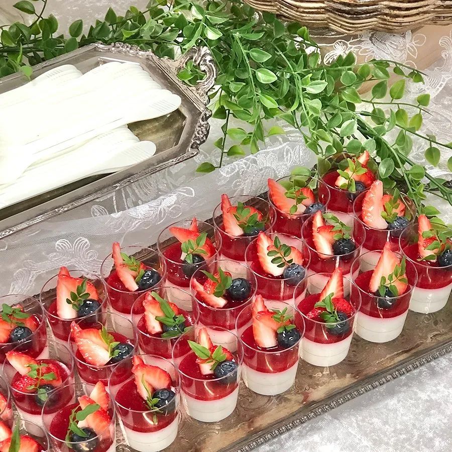 D. Queens Catering (145).jpg