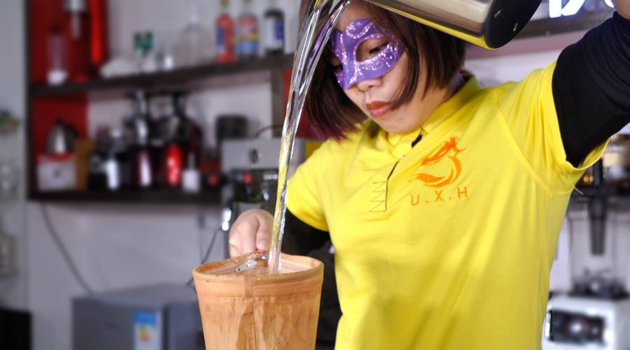 不山寨的品牌去年開了 家店，港式奶茶的配方也被公開了