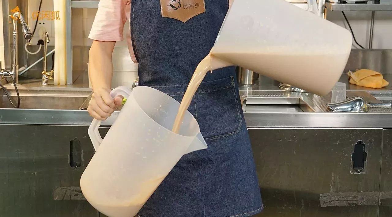 大桶奶茶口味竟然比現(xiàn)萃奶茶還要好？什么又是二次冰鎮(zhèn)？