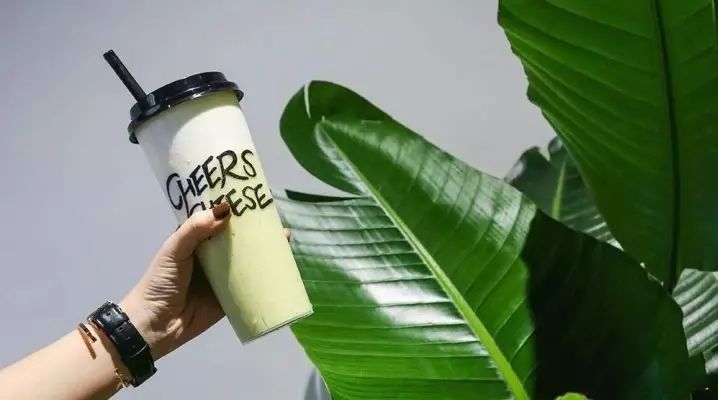 “我也無法理解，為什么會(huì)有人排隊(duì) 個(gè)小時(shí)買喜茶” | 位年輕人喝奶茶的態(tài)度