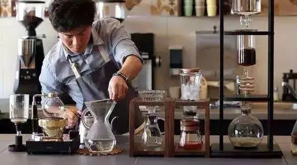 那些讓員工主動(dòng)“賣命”的老板，都用了這 個(gè)魔法！