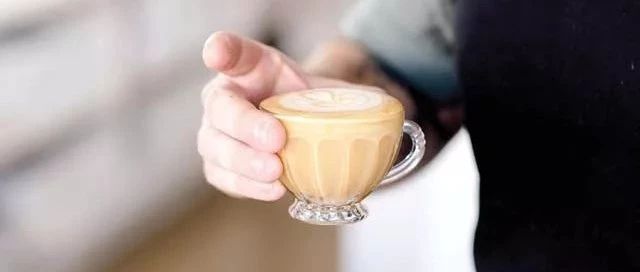 Flat White的不同定義 | Flat White的做法比例與拿鐵有何不同？