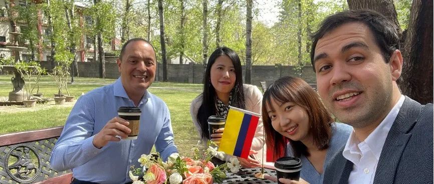 不只椰云出圈，瑞幸的SOE天堂莊園竟引來了哥倫比亞大使？