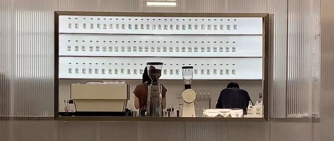 在抖音、小紅書(shū)爆火 這家飲品店把DIY玩出了花……