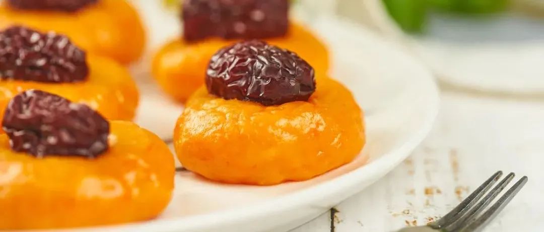 沒有“胡蘿卜味”的“胡蘿卜糕”，竟像柿餅一樣香甜軟糯？！