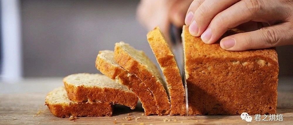 簡單又香氣撲鼻的香蕉蛋糕！ | 視頻+圖文