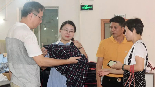 嚴(yán)抓質(zhì)量，加強監(jiān)督